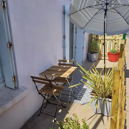 Maison De Pêcheur à 2 Pas De La *